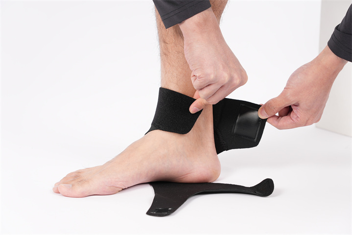 Adjustable Compression Ankle Brace For Men and Women