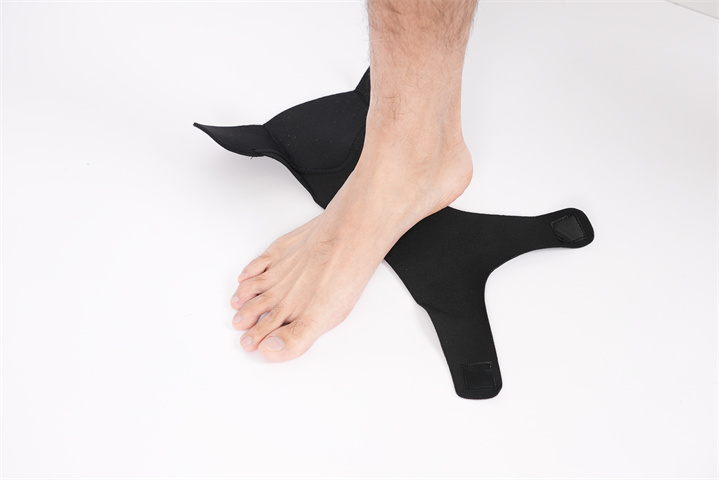 Adjustable Compression Ankle Brace For Men and Women