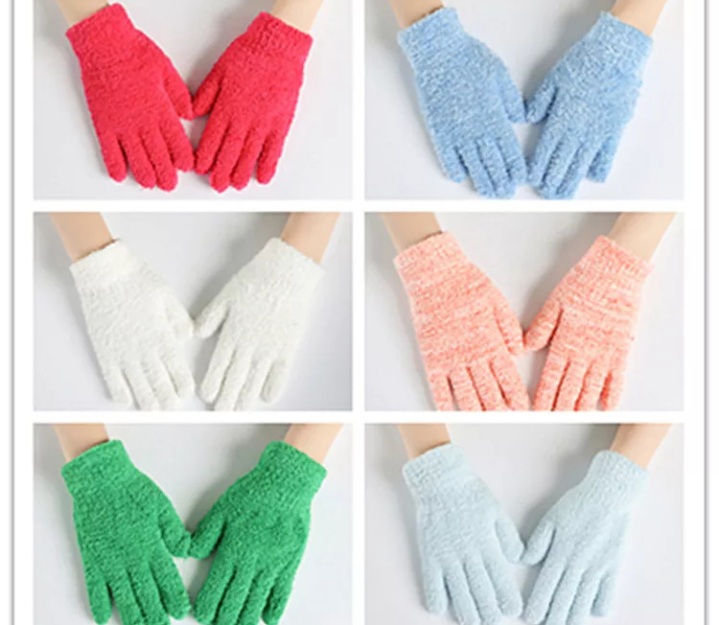 Coral Velvet Gloves Wholesale.jpg