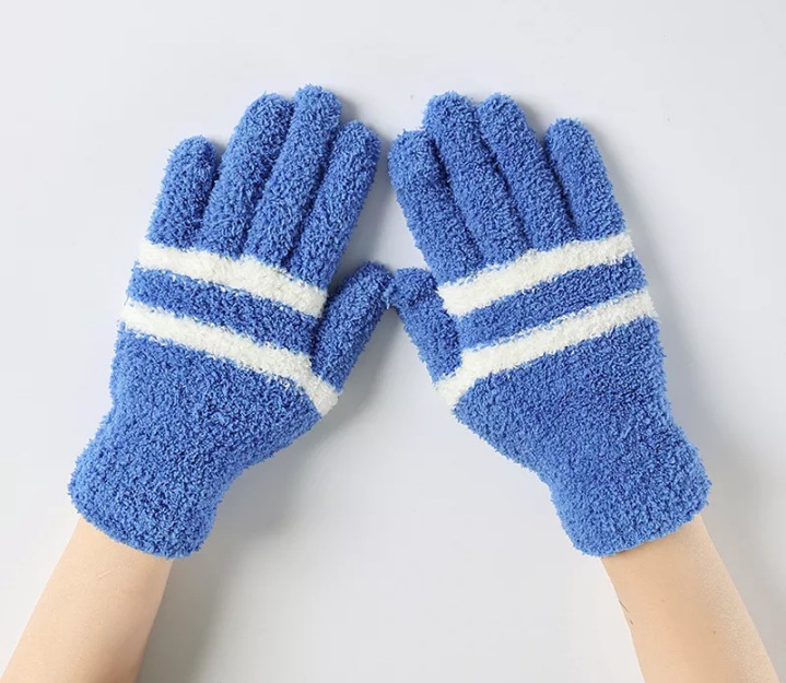 Coral Velvet Gloves Customization.jpg