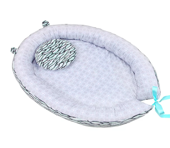 gray Cotton Nursing Newborn Lounger