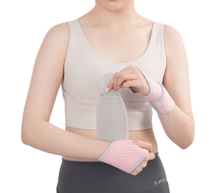 Wrist Wrap with Thumb Support