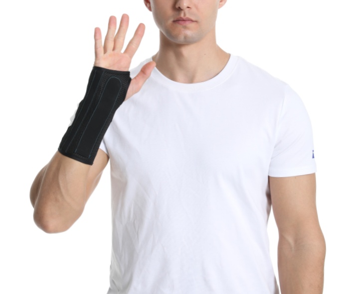 Steel Plate Wrist Brace