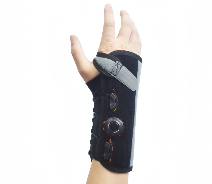 Air-Cushion Wrist and Hand Brace