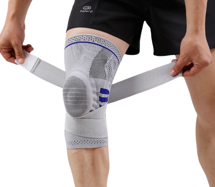 Knee Sleeves with Straps