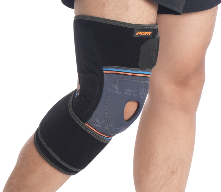 Knee Brace with Patellar Tendon Strap