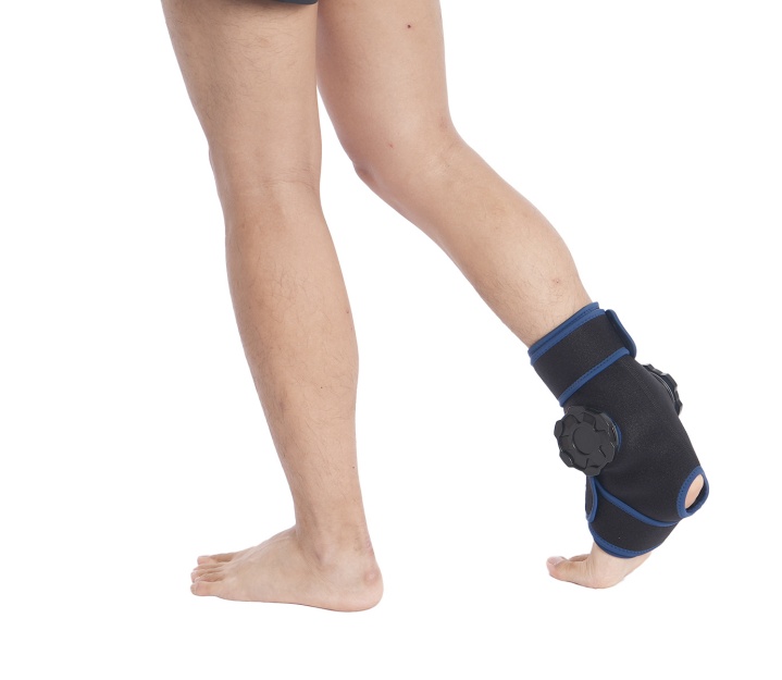 Ankle Brace for Hot or Cold Therapy